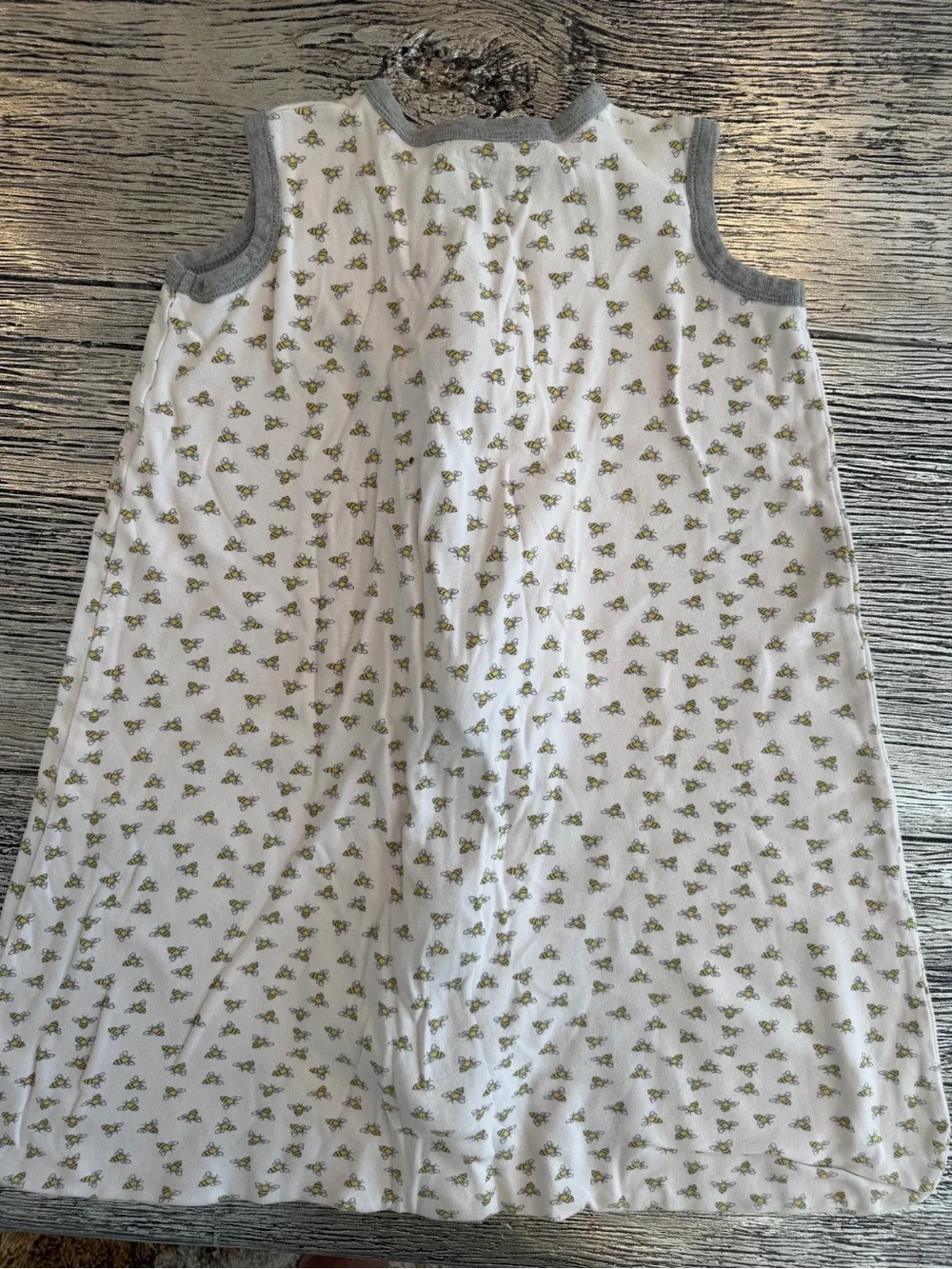 Berts bees, 100% organic cotton wearable blanket in the style beekeeper
